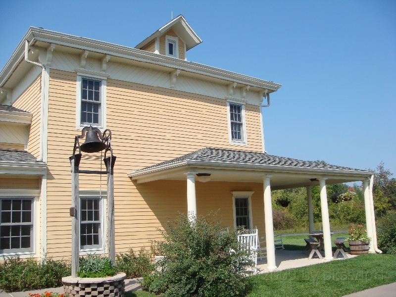 Western Michigan [2009] 357.JPG - Scenes from Frederik Meijer Gardens & Sculpture Park.